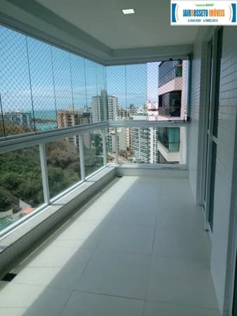 Apartamento à venda no bairro Praia da Costa em Vila Velha/ES