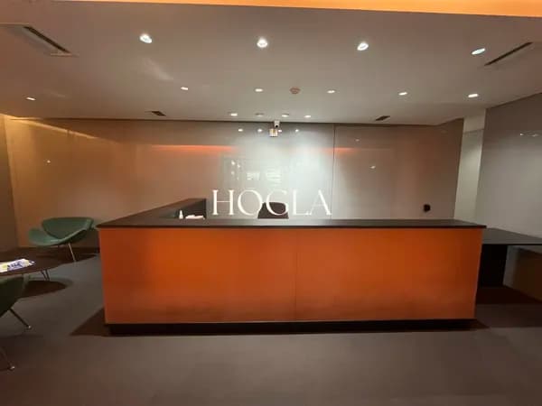 Lage - Andar Comercial