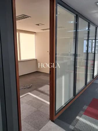 Prédio Comercial em Vila Olímpia, São Paulo/SP