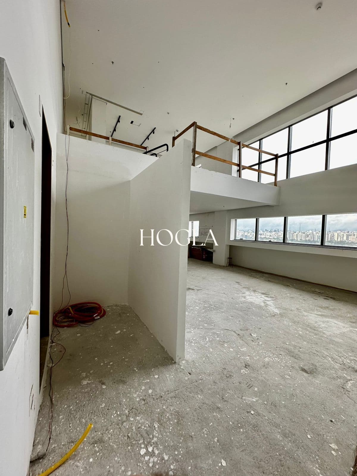 Conjunto Comercial (Duplex)