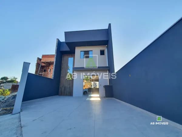 SOBRADO CASA ITOUPAVA NORTE DUAS VAGAS DOIS QUARTOS DOIS BANHEIROS