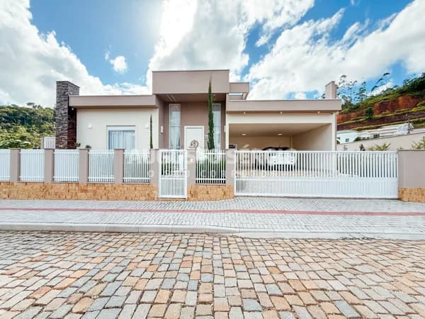 LINDA CASA DE ALTO PADRÃO COMPLETA E PERFEITA