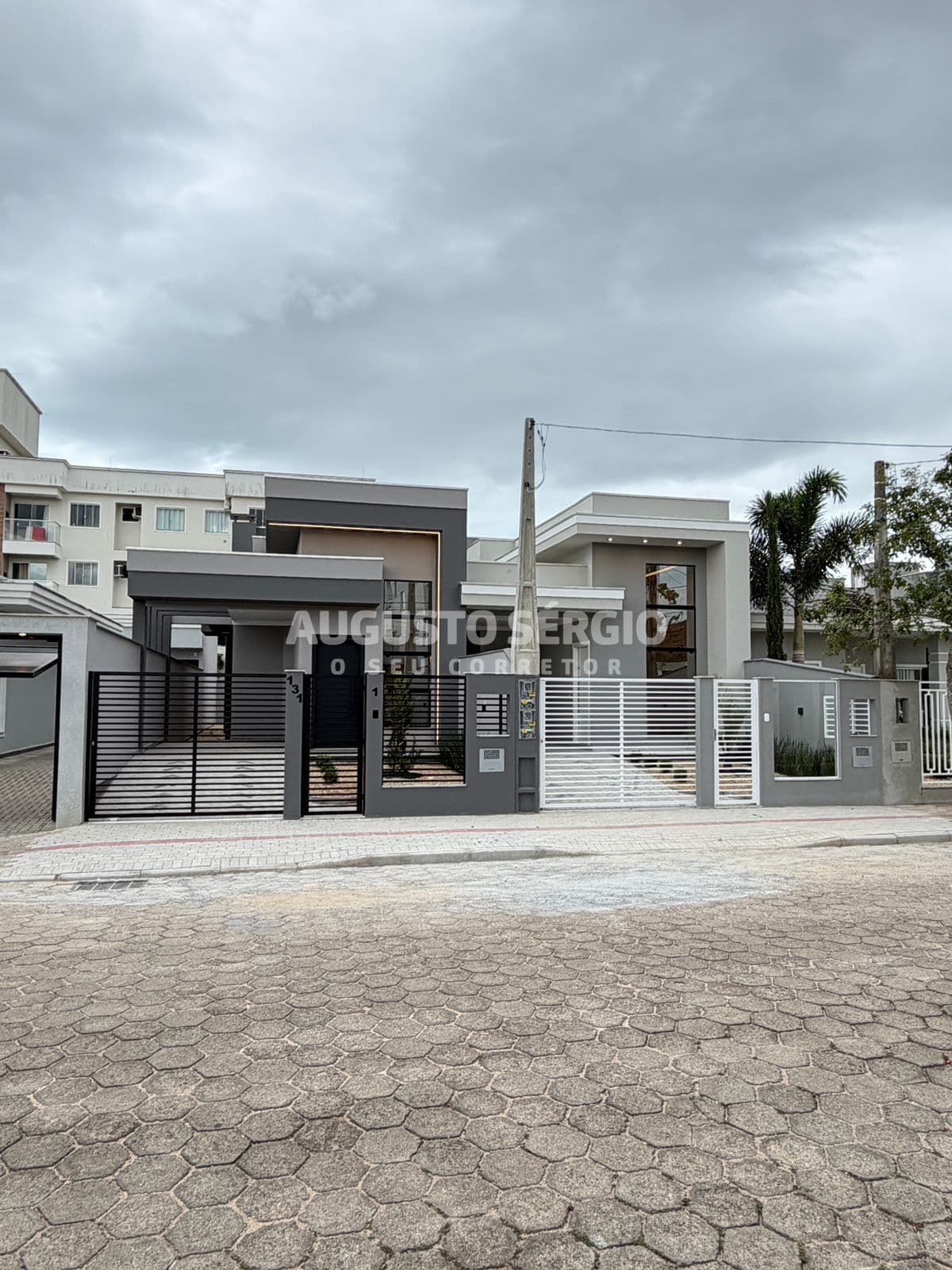 CASA A VENDA SÃO JOÃO BATISTA