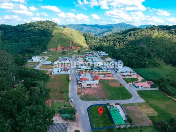 LINDO TERRENO A VENDA EM LOTEAMENTO NOVA TRENTO