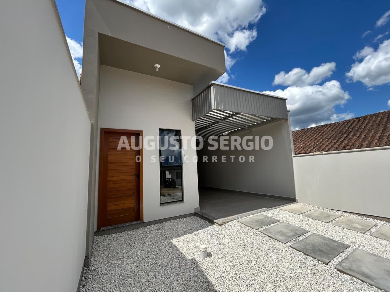CASA TERREA MODERNA COM 2 QUARTOS EM GUABIRUBA
