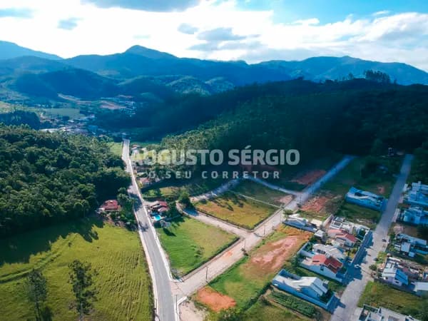 Lote/Terreno em Nova Trento - Vígolo