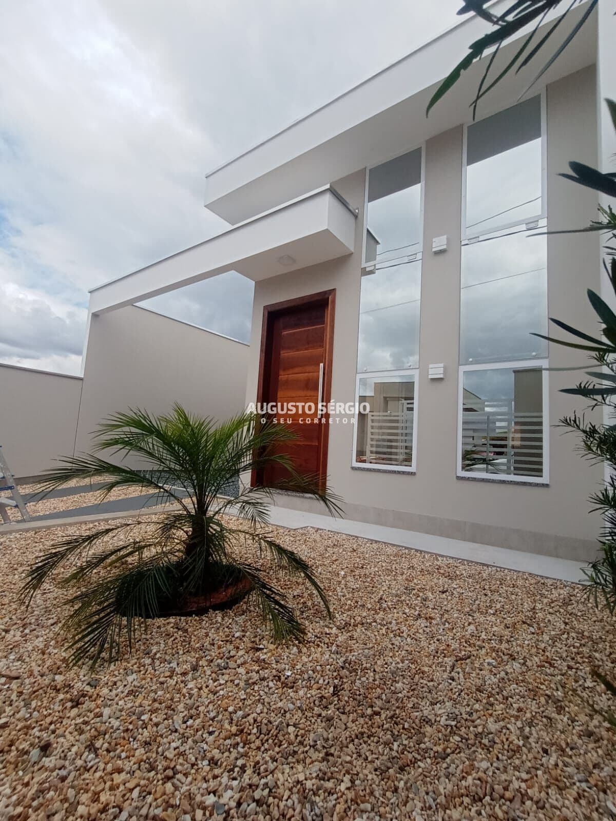 CASAS LINDAS COM 3 QUARTOS LIVRE DE ENCHENTE