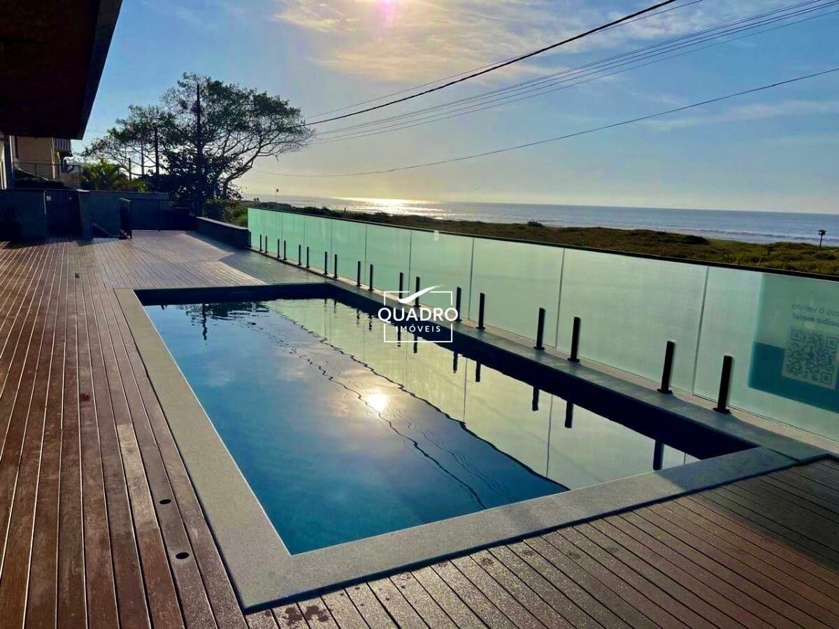 Casa de Alto Padrão Frente para o Mar à Venda em Guaratuba – Brejatuba (Bairro Estoril)