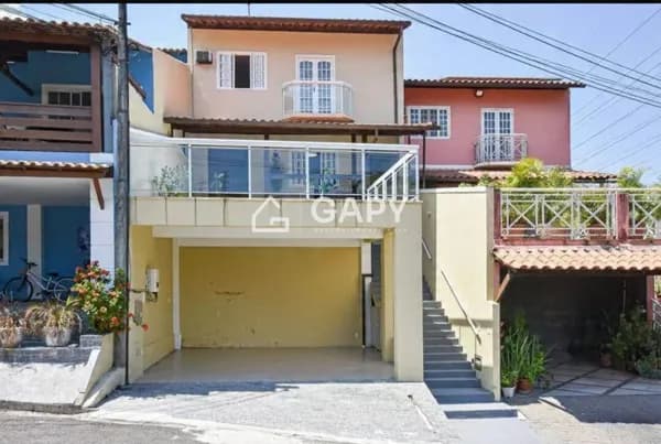 Casa em Condomínio - Maria Paula/Niterói por R$: 850.000,00