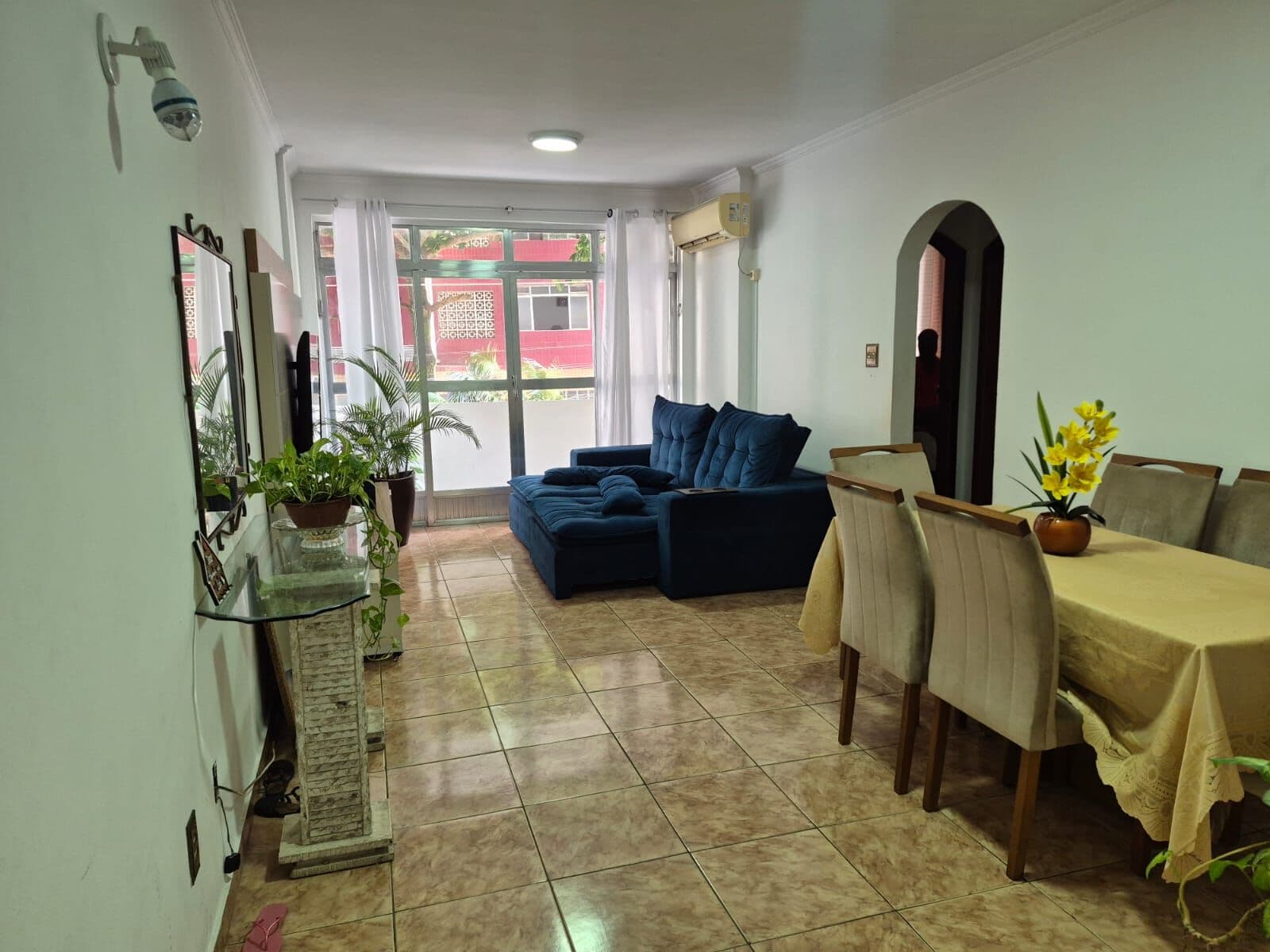 APARTAMENTO 2 DORMITÓRIOS + DEP EMP - PARA VENDA - PRÓXIMO À PRAIA - JOSE MENINO - SANTOS