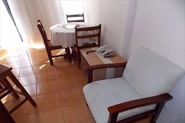 Flat Residencial à venda, Gonzaga, Santos - FL0009.