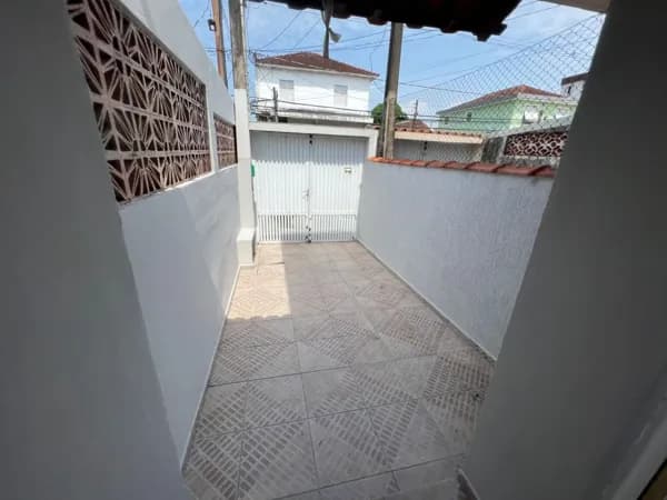 Casa com 3 dormitórios à venda, 90 m² por R$ 300.000,00 - Vila São Jorge - São Vicente/SP
