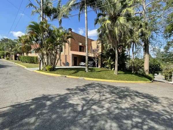 Cond. Recanto Inpla - Privacidade, 4 stes, lareira, piscina, jardim e gourmet!