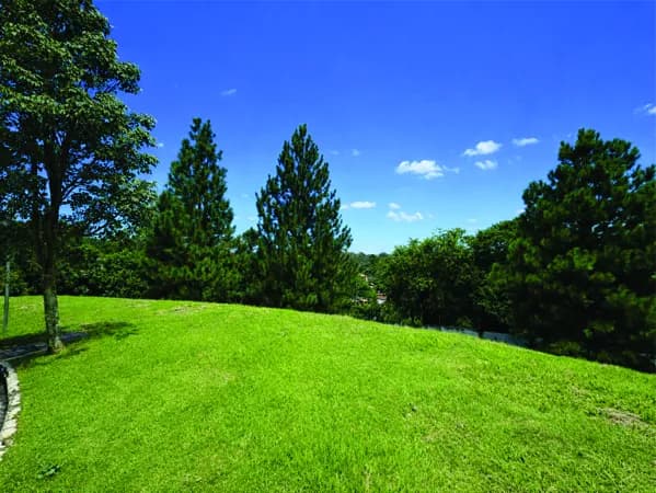 Cond. Alphaville Granja Vianna - LOTE 778m², melhor localização! Próximo a portaria e clube!