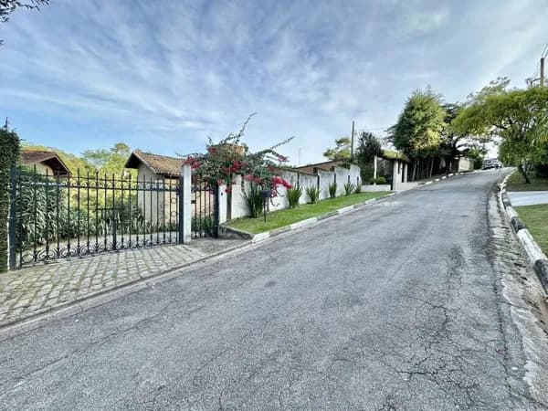 Cond. Chácara dos Lagos - CHARMOSA! 3d/1ste, gourmet, spa, sauna, LINDA VISTA!