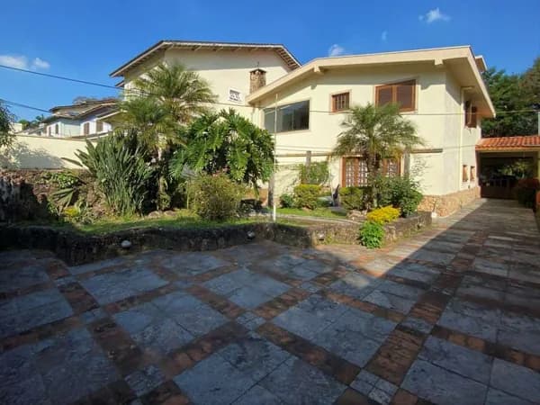 Cond. SP II - 4 dorms (2 sts). Muito conforto, salão festas gourmet, rua tranquila, plana e sem saída, frente para área de preservação do condomínio!