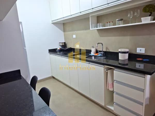 STUDIO MOBILIADO + VAGA | PRONTO PARA RENTABILIZAR | CRISTO REI
