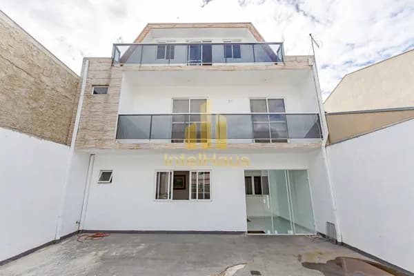 Sobrado em Curitiba - Sítio Cercado