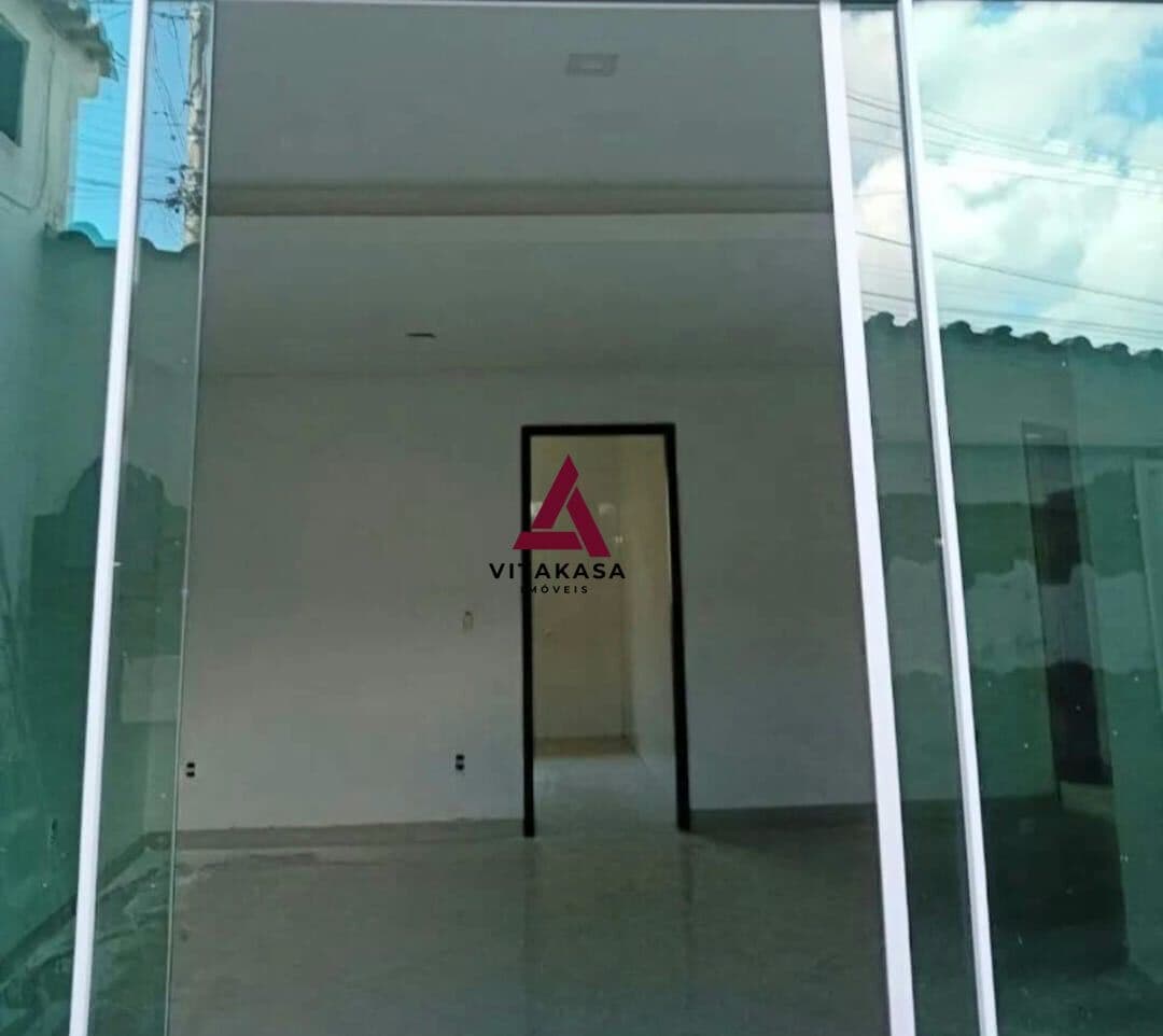 Casa 3 Quartos com Suíte | 130m² | Garagem para 3 Carros | Bairro Grama!