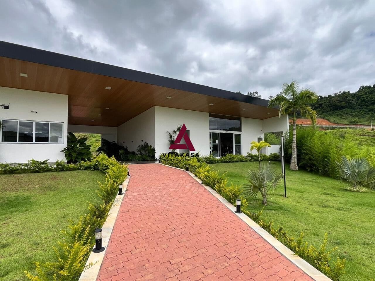 Terreno à Venda no Reserva Ecoville – 350m² em Condomínio com Natureza e Segurança!