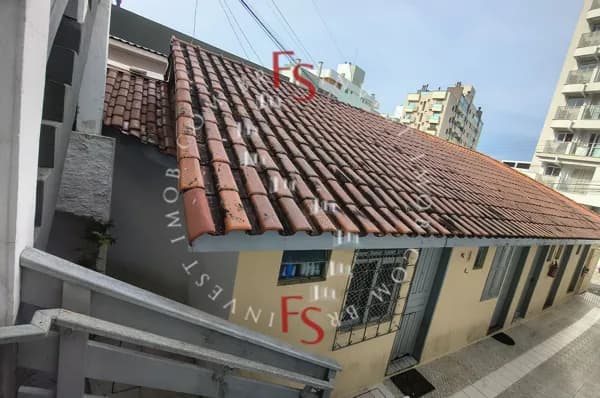 PREDIO E RESIDÊNCIA MULTIFAMILIAR COM 17 APARTAMENTOS A VENDA, PRÓXIMO DA UFSC