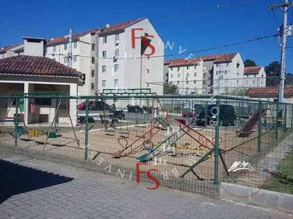APARTAMENTO COM 2 QUARTOS E VAGA
