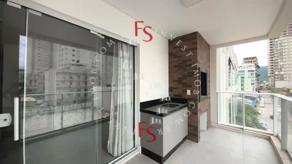 APARTAMENTO COM 3 SUÍTES EM ÁREA NOBRE DE ITAPEMA