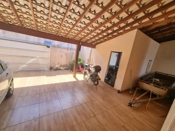 Casa à venda 3 quartos próxima do Brasão