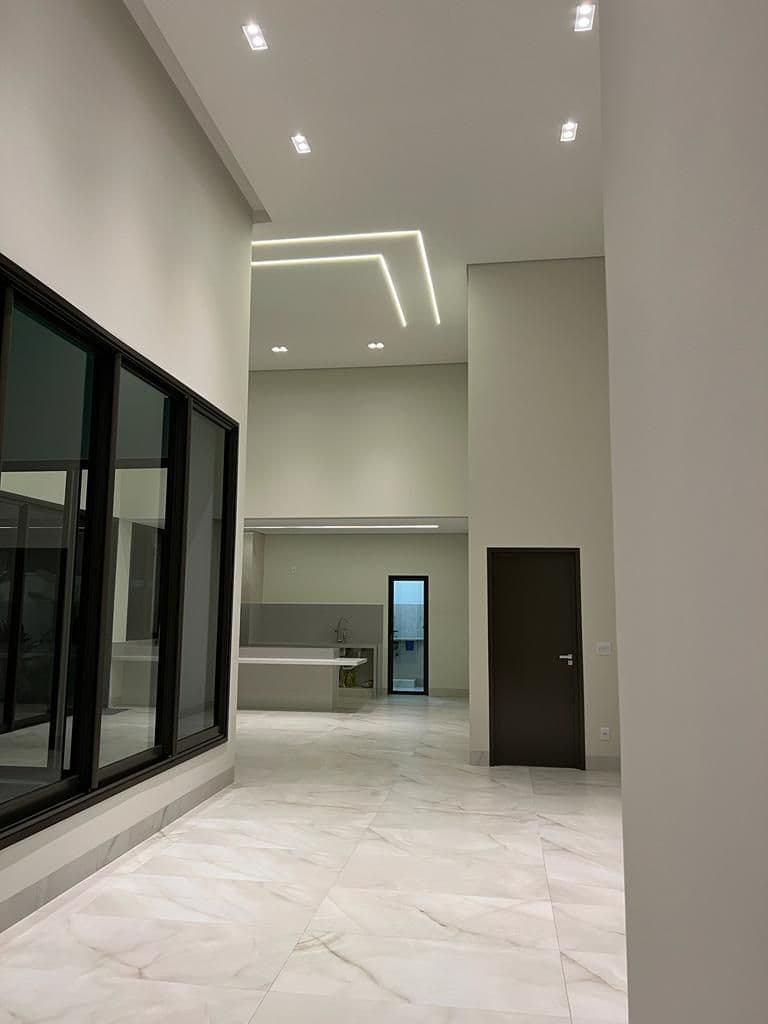 Casa à venda no bairro Nova Uberlândia em Uberlândia/MG