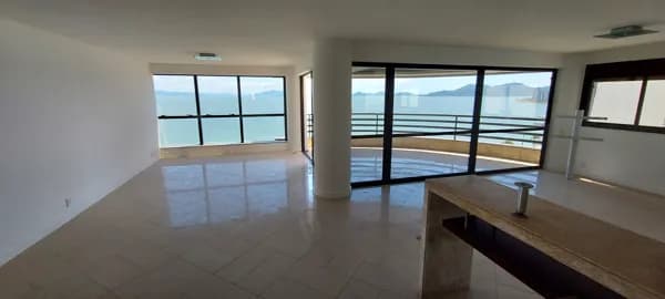 Apartamento Alto Padrão na Beira Mar Norte, Florianópolis/SC.Locação.