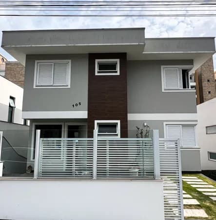 Casa Alto Padrão no João Paulo !