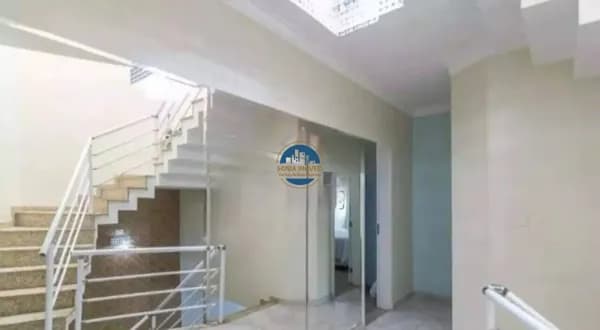 Sobrado à venda no bairro Vila Alzira em Santo André/SP
