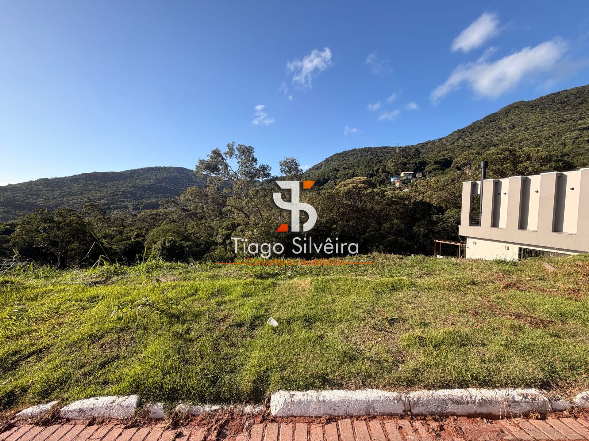 Terreno à Venda | Loteamento Mirante das Baías – Itacorubi | Florianópolis/SC