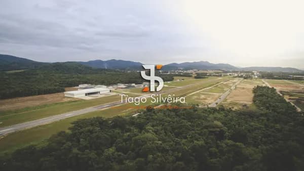 Terreno Industrial à Venda no Loteamento AEROPARK – São José/SC