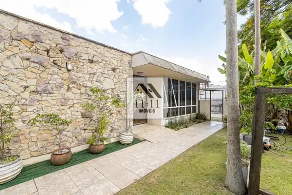 Casa à venda no bairro Água Verde em Curitiba/PR