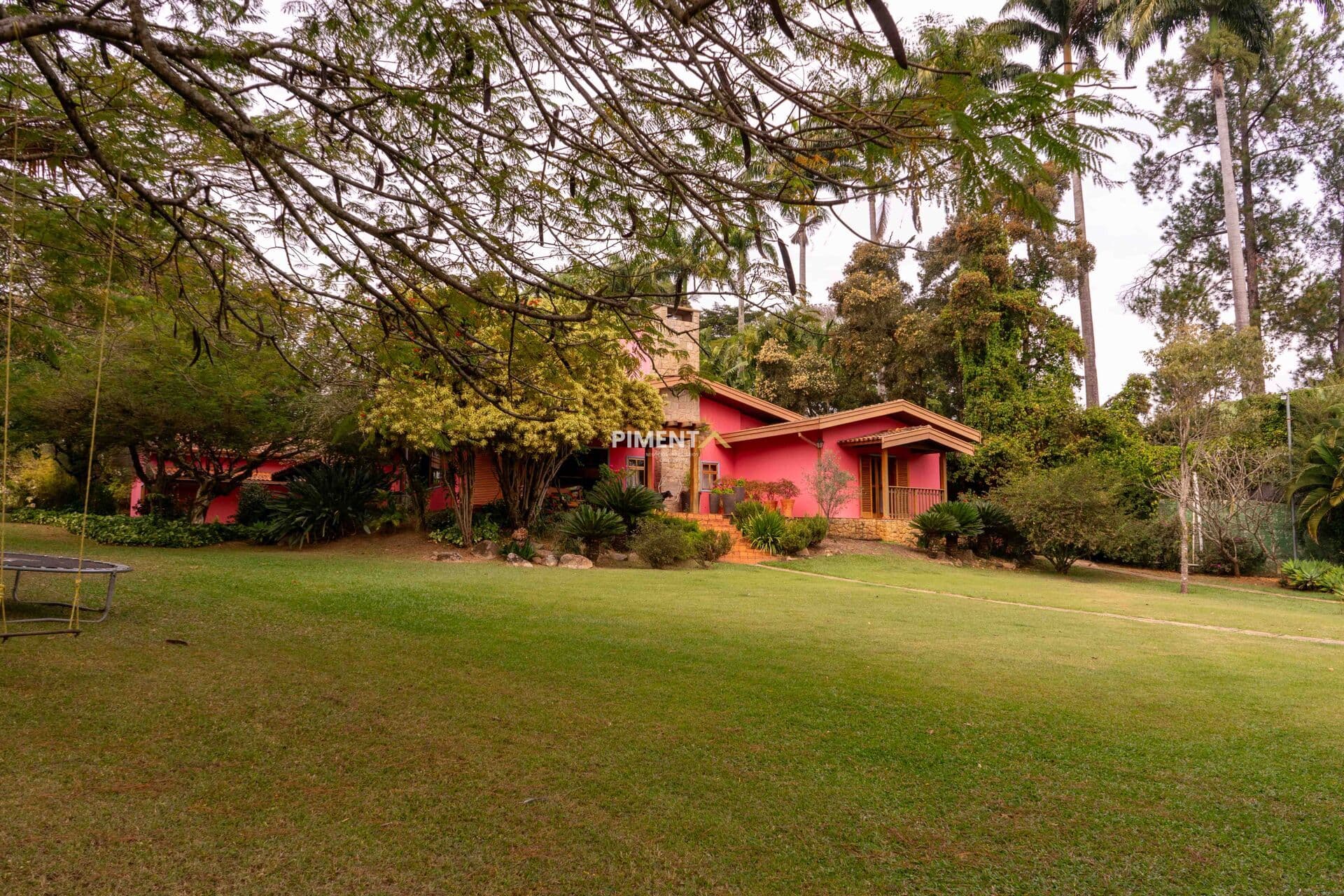 Casa de Campo em Condomínio Fechado Iate Clube de Campinas - Americana/SP