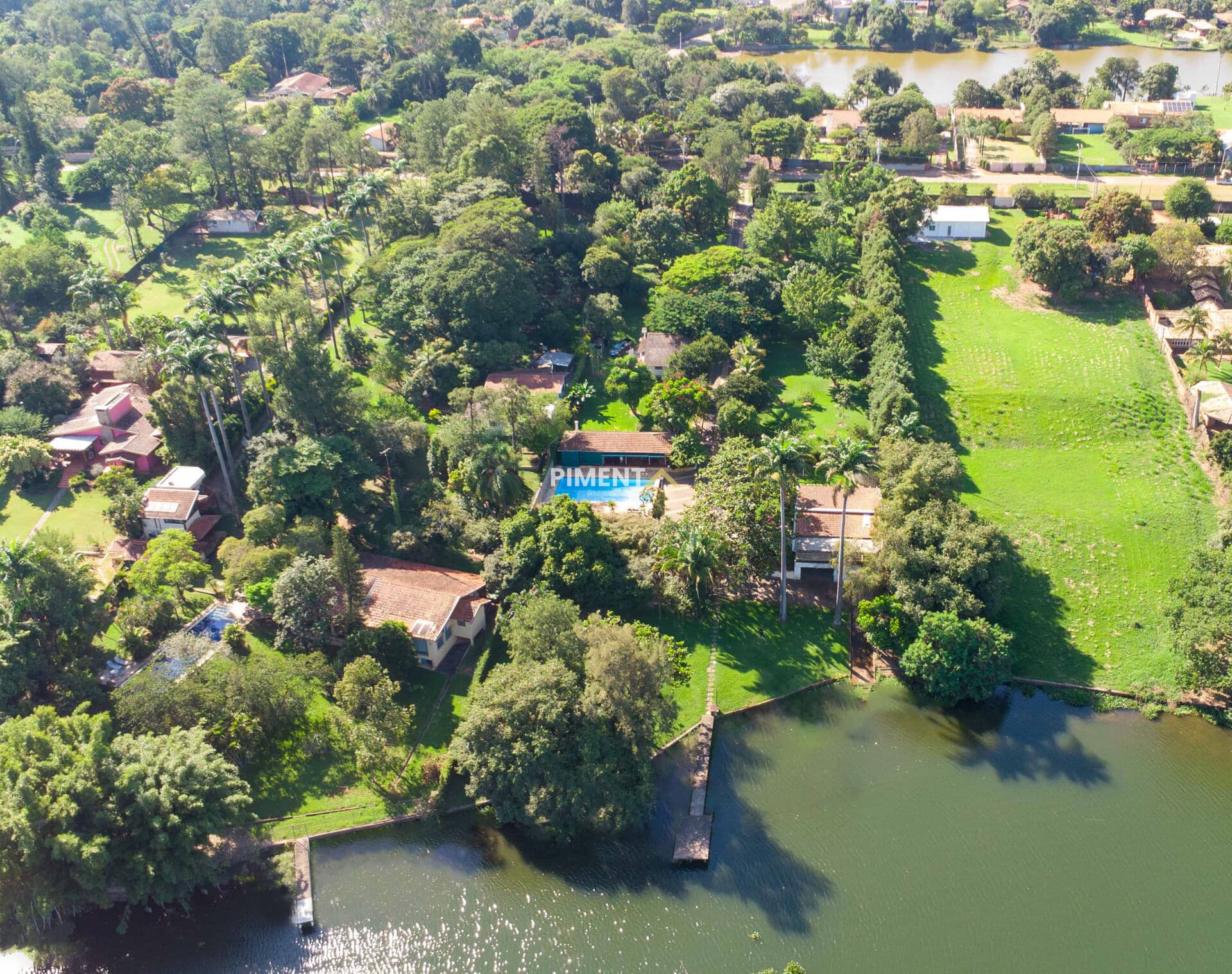 Chácara no Iate Clube em Americana de frente à Represa