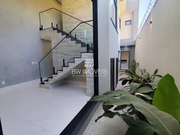 Sobrado, 4Q sendo 3 suítes, Alto padrão, Setor 3 Marias, Novo, Piscina