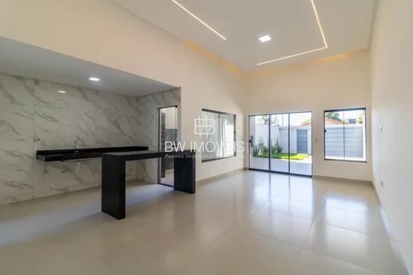 Casa, 3Q 1 suíte, NOVA, Alto padrão de acabamento, Área gourmet, Próx a fábrica da Coca-Cola, Trindade