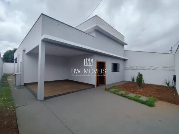Casa exclusiva, 3 Q 1 suíte, 209 m² área construída, 360 m² terreno, Pq Santa Rita, sozinha no lote, área gourmet, closet em todos os quartos