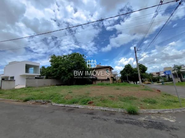 Lote Jardim Veneza De Esquina - 382Mts - Senador Canedo