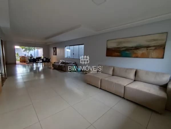 Sobrado Alto Padrão, 3 suítes, Quintal amplo, Salas amplas, Village Veneza (Eldorado)