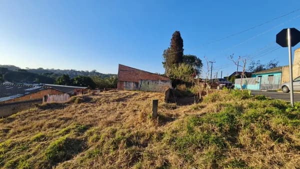 Lote/Terreno em Campo Largo - Jardim Esmeralda