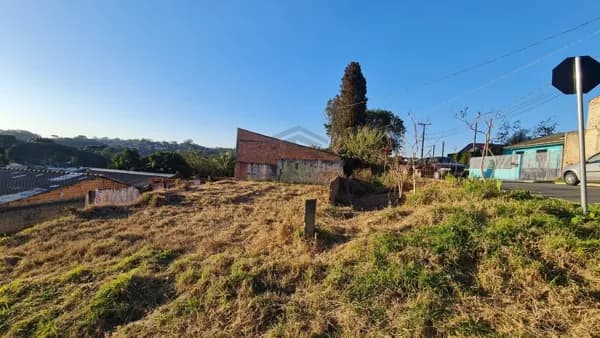 Lote/Terreno em Campo Largo - Jardim Esmeralda