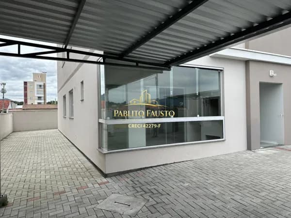 Apartamento 2 quartos, sendo 1 suíte no bairro Carijós, Indaial/SC