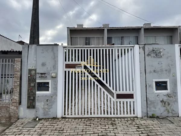 Sobrado com 2 quartos na Figueira em Gaspar/SC