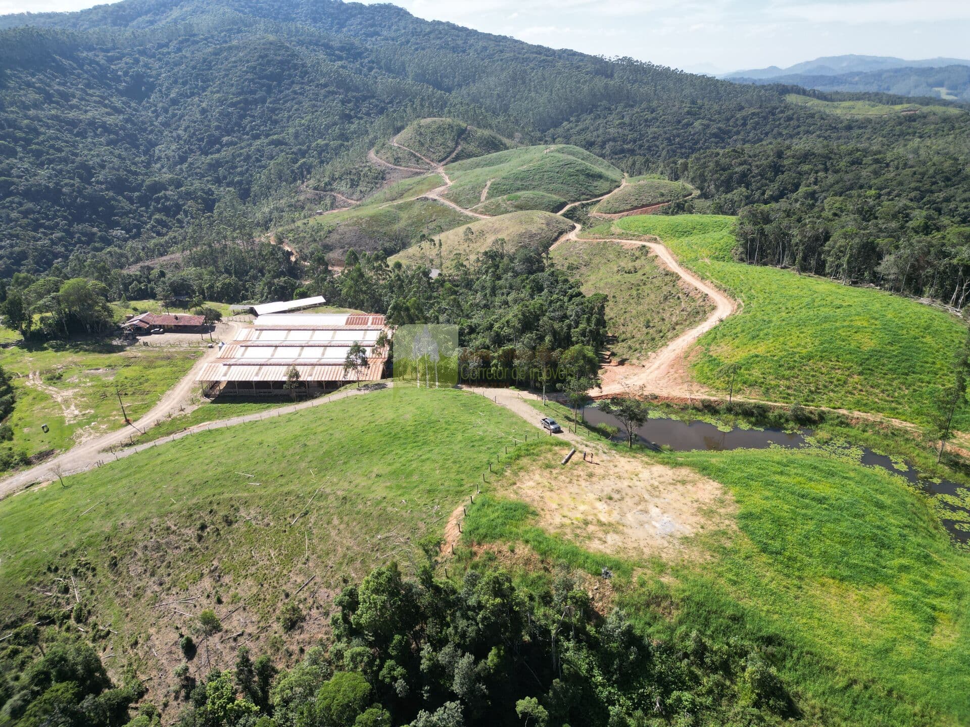 Fazenda Pecuária Com Confinamento em SC