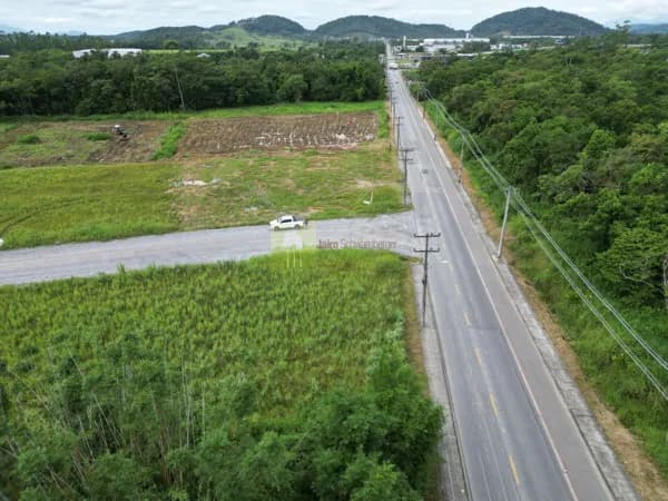 Lote/Terreno em Garuva - Centro