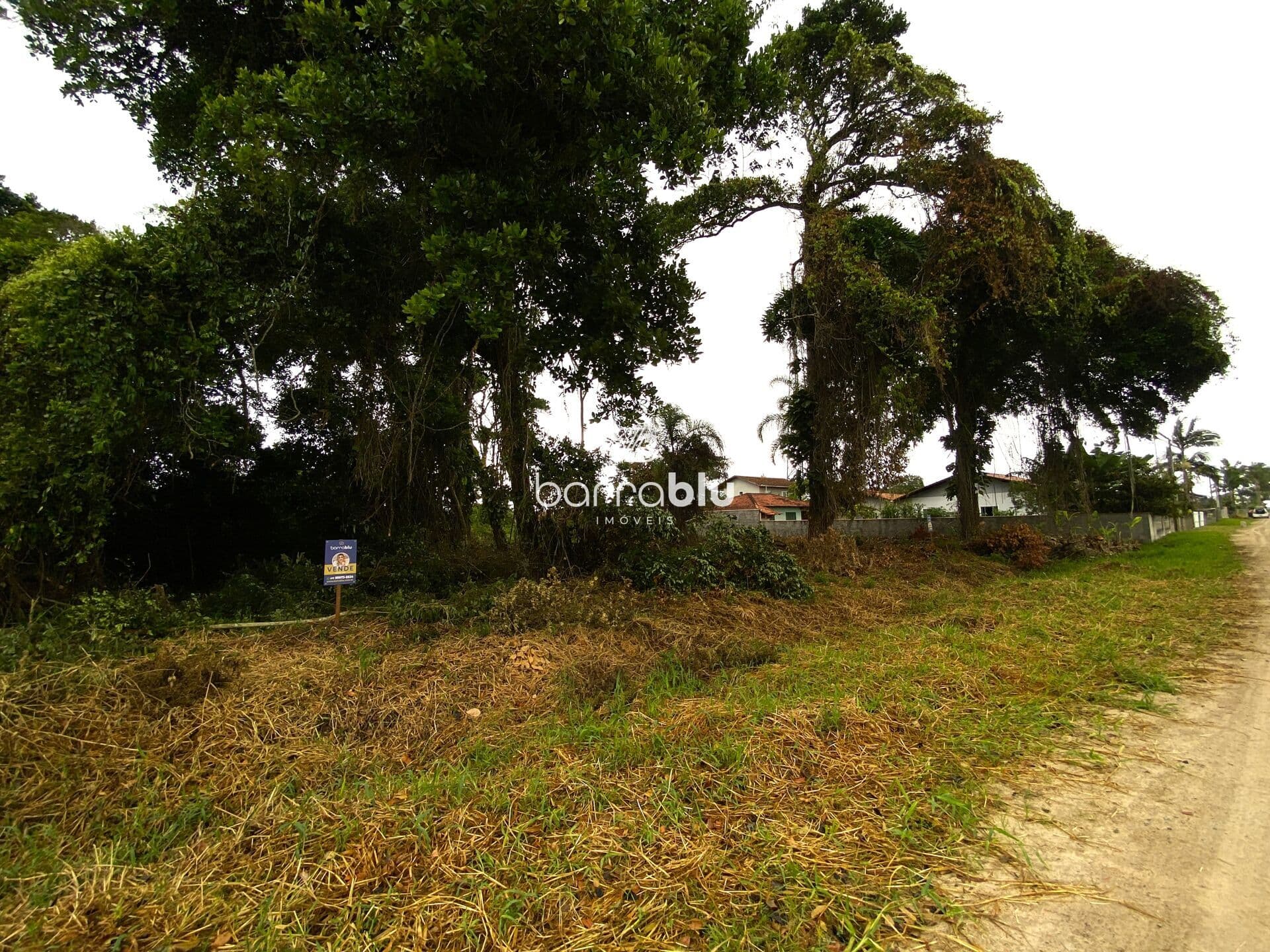 Terreno de 490,00 m² próximo da Praia do Ervino - São Francisco do Sul/SC