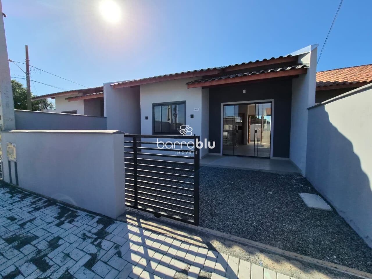 Casa com 2 dormitórios (1 suíte), 48,00m² no bairro Quinta dos Açorianos - Barra Velha/SC.